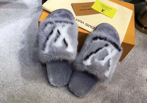 Fuzzy Slides