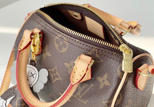 Speed Purse