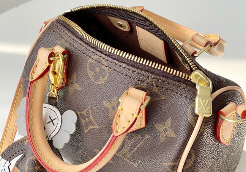 Speed Purse